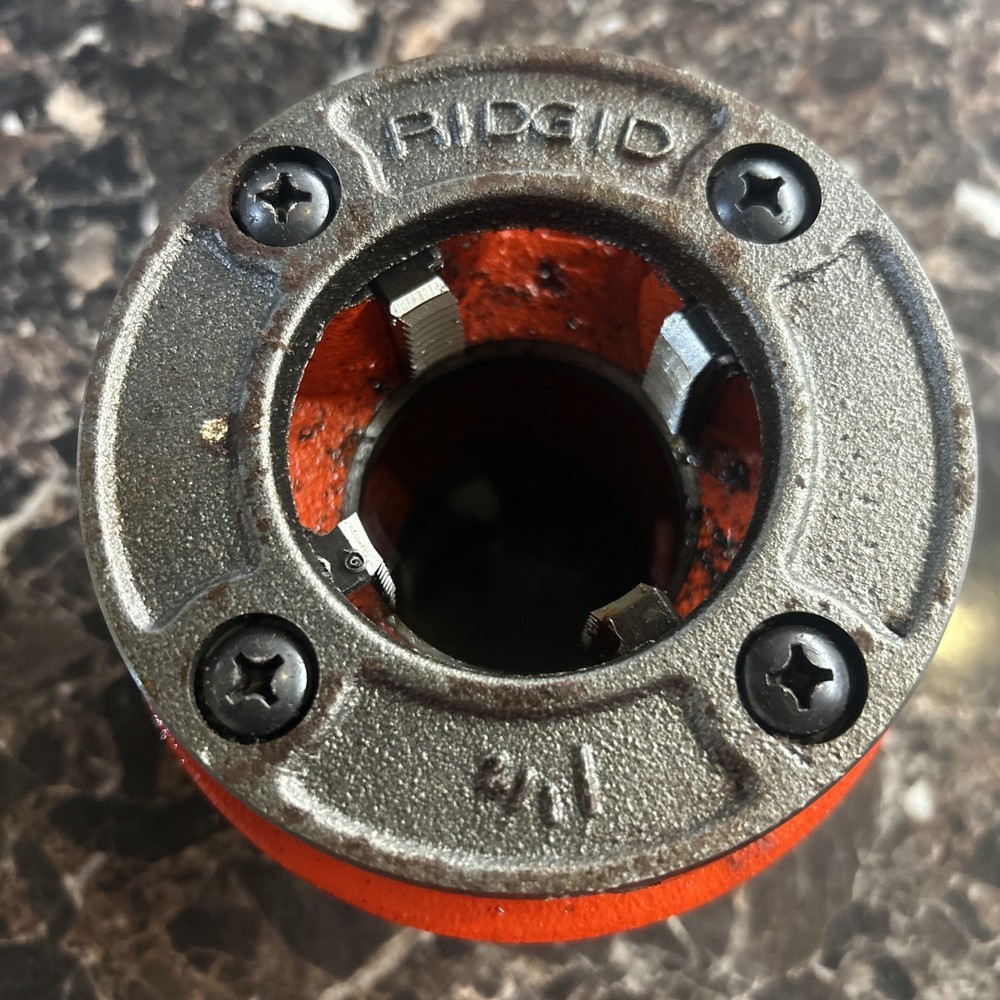 RIDGID 1-1/2&Prime; NPT 12-R Hand Threader Die Head