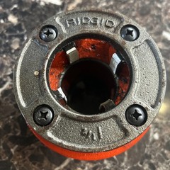RIDGID 1-1/2&Prime; NPT 12-R Hand Threader Die Head