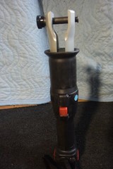 Cembre Model B54 Hydraulic Press Crimper Tool with Jaw