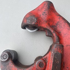 RIDGID Model 4-S Heavy Duty Pipe Cutter Tool Cuts 2-4&rdquo; Iron Steel Plumbing