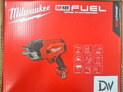 Milwaukee M18 FPCS 18V FUEL Cordless Steel Pipe Cutter / Bare Tool