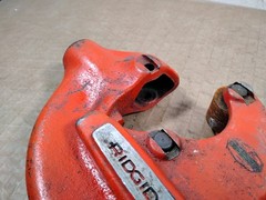 The Ridge Tool Co. Heavy Duty Pipe Cutter No. 4-S