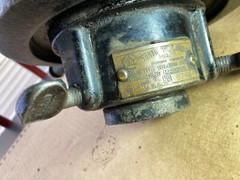 Toledo Threading Machine Co. Model 411 ratcheting Pipe Threader 20 cutting bits