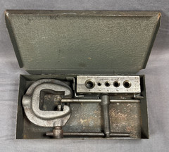 Vintage Everhot Products Co. Flaring Tool Set w/ Metal Case &ndash; Chicago