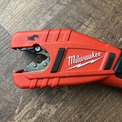 Milwaukee 2471-20 M12 Cordless Copper Tubing Cutter &ndash; Battery & Charger & Case