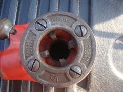 Ridgid 0-R Ratchet Ratcheting Head Pipe Threader & 17&Prime; Handle w/ 1/2&Prime; Die Cutter