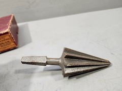 Union Tool Co. Pipe Burring Reamer No. 27 Special Alloy Steel 1/8&Prime; to 1 1/4&Prime; USA