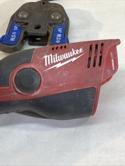 Milwaukee 2473-20 Force Logic Press Tool With 3 Jaws + Battery USED