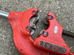🇺🇸Ridgid 32880 Model 44-S 4-Wheel Pipe Cutter 2-1/2&Prime; &ndash; 4&Prime; Capacity🇺🇸