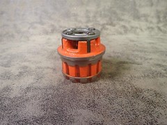 Ridgid 37210 111-R 3/8&Prime; NPT RH Alloy Steel Manual Pipe Threader Die Head (BN42)