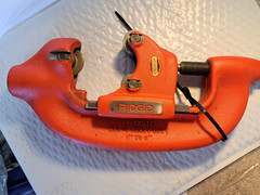 RIDGID 32830 NO 3-S PIPE CUTTER 1 TO 3 INCH HEAVY DUTY PIPE CUTTING TOOL USA