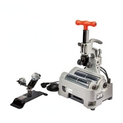 Electric Pipe Cutter Copper/Steel Pipe Cutter Handheld Round Pipe Cutting