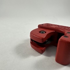 Milwaukee 1/2&Prime; Mini Copper Tubing Cutter 48-22-4250 &ndash; Open box
