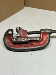 Rigid No. 2 Heavy Duty Pipe Cutter 1/8&Prime; to 2&Prime; Made In USA