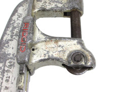 RIDGID TOOLS PIPE CUTTER No. 134, 1-1/8&Prime; to 4-1/4&Prime; Capacity, USA