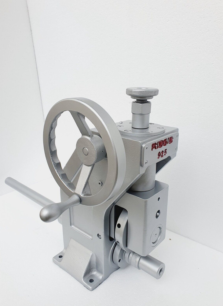 RIDGID 925 -2 Roll Groover Attachment For 300 Pipe Threading Machine