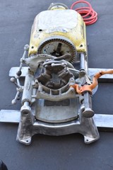 Ridgid 535, V1 complete with Universal die head