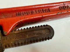 Forged 18&Prime; Inch Pipe Wrench Heavy Duty Made In Spain Industrial Quality