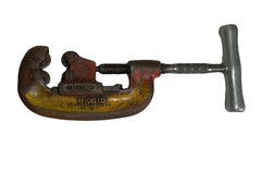 RIDGID 42A 4 Wheel Pipe Cutter 3/4&Prime; TO 2&Prime; No. 1-2 Elyria, Ohio USA Ridge Tool Co