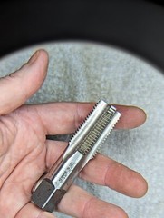 Kennametal Taper Tap 4-Flutes HS 1/2&Prime;-14 NPT H2719. (37)