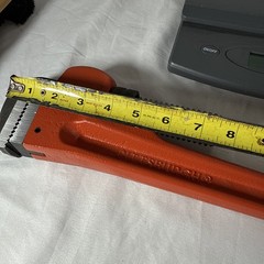Pittsburgh 24&Prime; Steel Pipe Wrench -Straight Jaw 3&Prime; Capacity- Item #61361