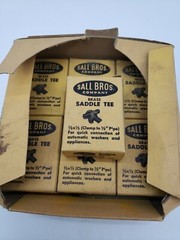 SALL BROS Brass Saddle Tee Mdl #25 (1/2 X1/2) Clamp to 1/2&Prime; pipe &ndash; New Old Stock