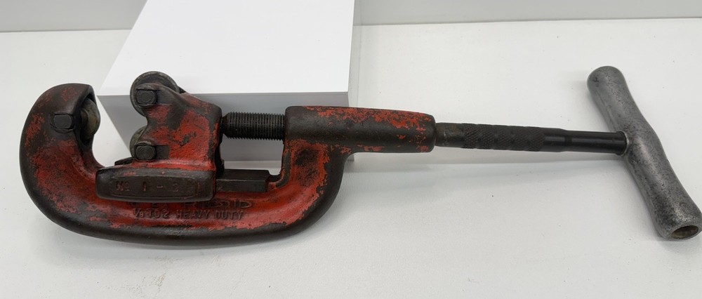 RIGID 2A Heavy Duty No. 1-2 Pipe Cutter Tool 1/8 in To 2&rdquo; NICE CONDITION
