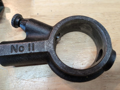 Toledo NPT No 11 &ndash; 1/2&Prime; 3/4&Prime; and 1&Prime; Pipe Threading Die with mounting bracket