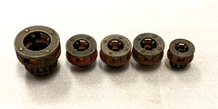 (5) Ridgid 12-R 2&Prime;, 12-R 3/4&rdquo;, (2) 11-R 1&rdquo;, O0R &ndash; 1&rdquo;, Pipe Threader Die Head