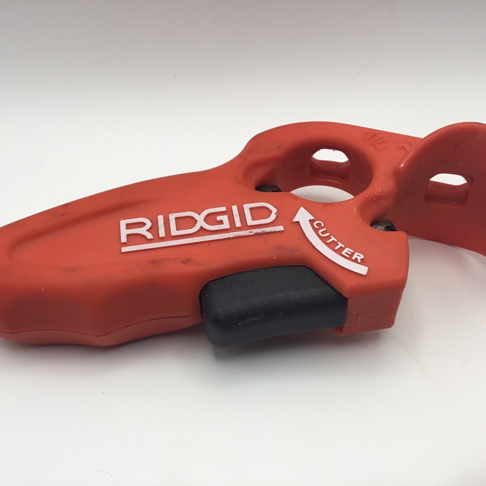 RIDGID 1-1/4 in. AND 1-1/2 in. PTEC 3000 Versatile Thin Wall PE, PP, PVC Plastic