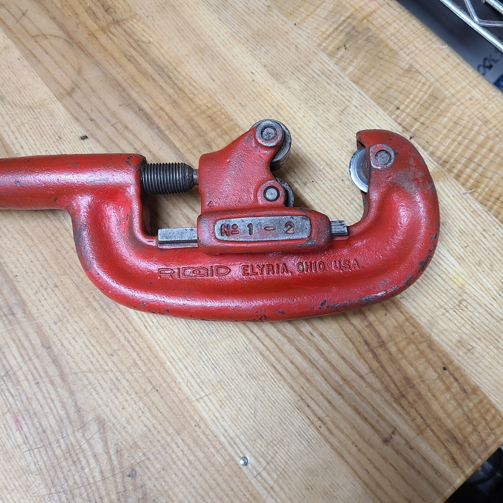 Ridgid 2A Heavy Duty 1-2 Pipe Cutter Tool 1/8 in To 2&rdquo; Ridge Tool Co. Elyria OH