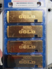 Ridgid 58087 High Performance Universal Gold 1/2&Prime; &ndash; 3/4&Prime; NPT Pipe Dies