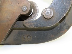 No 3S Heavy Duty Pipe Cutter One Wheel 1&Prime;-3&Prime; T-Bar Tightener