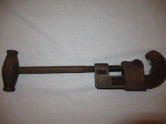 Vintage Barnes Cutter, 3-wheel pipe cutter #1, Reed Mfg. Co, 1-1/2&Prime; diameter Max