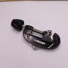 Husky Quick-Release Tube Cutter 1-1/8" 1000 002 517