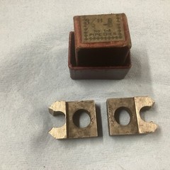 Armstrong Bros. Adjustable Dies No. 1-A Pipe Size 3/8&Prime; Pipe