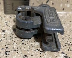 Ridgid Tubing Cutter No.104 USA 3/16&Prime; to 15/16&Prime; OD 5 to 24mm VINTAGE ELYRIA OHIO