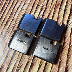 Ridgid 37835, 12-R, 1&Prime; NPT Right Hand Alloy Pipe Threading Dies (C1)