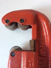 Slightly Used Reed Mfg. Co. No. 2-1 Heavy Duty Pipe Cutter 1/8&Prime; &ndash; 2&Prime;