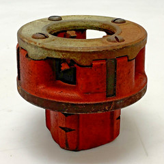 RIDGID 11-R Ratchet Pipe Threading Kit W/ 1/4&Prime; 3/8&Prime; 1/2&Prime; 1&Prime; 1 1/4&Prime; Die Head Set
