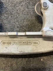 Lot of 2 Ridgid Pipe Cutters No.134 No.1 1/8 to 1-1/4 1-1/8 to 4-1/2