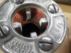 Ridgid Working 00R Pipe Threader w/6 Die 1&Prime;, 3/4&Prime;, 1/2&Prime;3 /8&Prime;, And Carrier