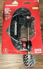 Husky Manual Ratcheting Quick-Release Tube Cutter Black 2-1/8&Prime; 1000 002 732
