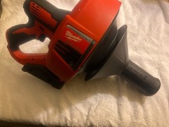 Milwaukee M12 Cordless Lithium-Ion Drain Snake Kit with Bucket 2571-21 (Red)