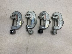 RIDGID No. 20 &ndash; 5/8 inch to 2-1/8 inches Pipe Cutters. LOT OF 4. PARTS/REPAIR
