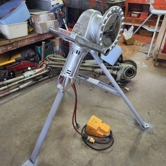 RIDGID Model 270 Moblie Pipe Threading Machine ..with NEW Foot Pedad. Threader