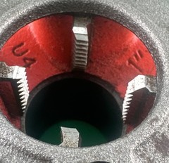 RIDGID 1 in. 00-R Manual Ratchet 1 NPT Pipe Threading Die Head(U4)