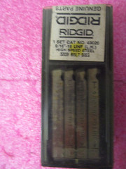 Ridgid 49020 9/16&Prime; -18 UNF &ndash; Left Hand &ndash; High Speed Steel 500B Bolt Dies