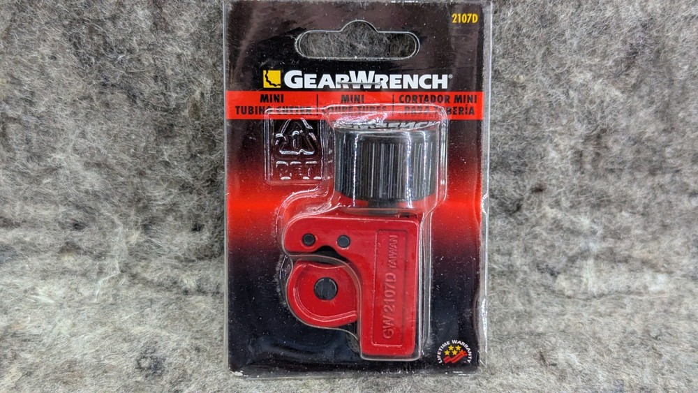 🔥NEW🔥 GearWrench 2107D Red & Black Thin Wall Burr-Free Mini Tubing Cutter