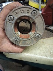 RIDGID 1-1/2&Prime; NPT 12-R Hand Threader Die Head